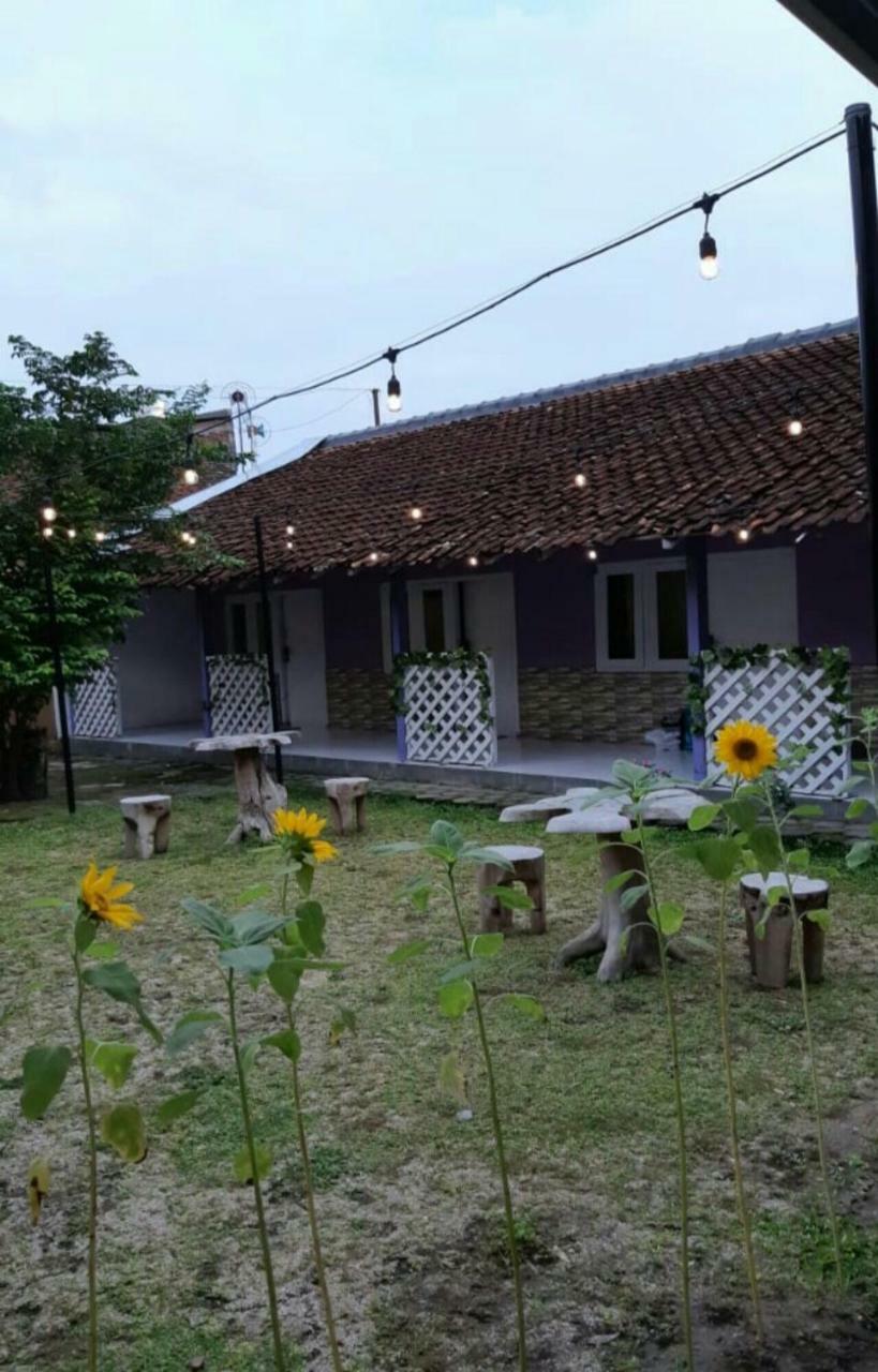 Appartamento Ndalem Diajeng Yogyakarta Esterno foto